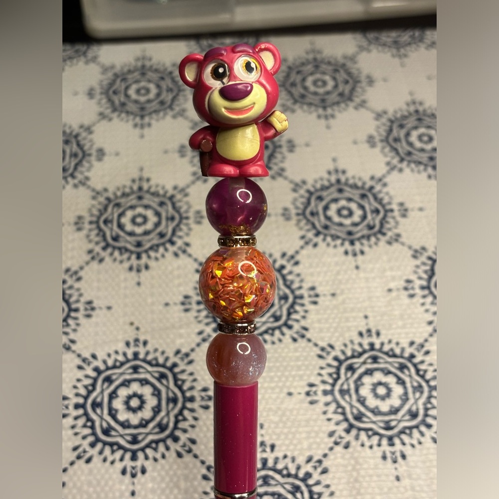 DISNEY Handmade Beaded Lotso Bear pen